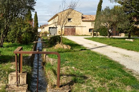 Rappel du passé : martelières, patrimoine hydraulique provençal, vestiges d’une époque à ne pas oublier