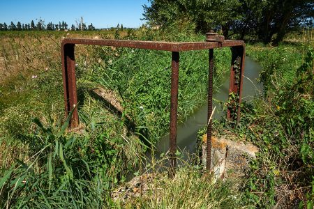 Martelières abandonnée : paysages provençaux, vestiges d’un patrimoine hydraulique en déclin